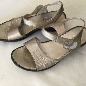 Women's Metallic Gold Embroidered Slingback Sandals